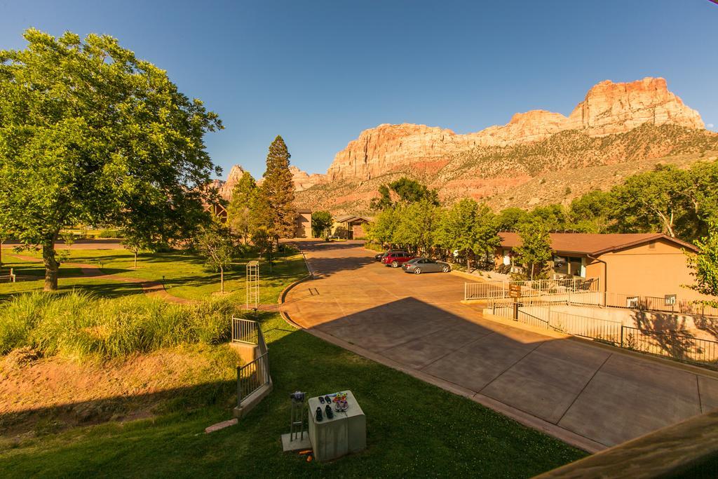Driftwood Lodge Springdale Exterior foto